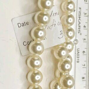 Triple Strand Pearl Bracelet Handmade Statement Jewelry 20 cm Elegant Classic St